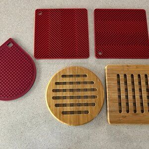 Trivet Set of 5 - Magnetic Silicone & Core Bamboo Pot Holders - Red/Wood